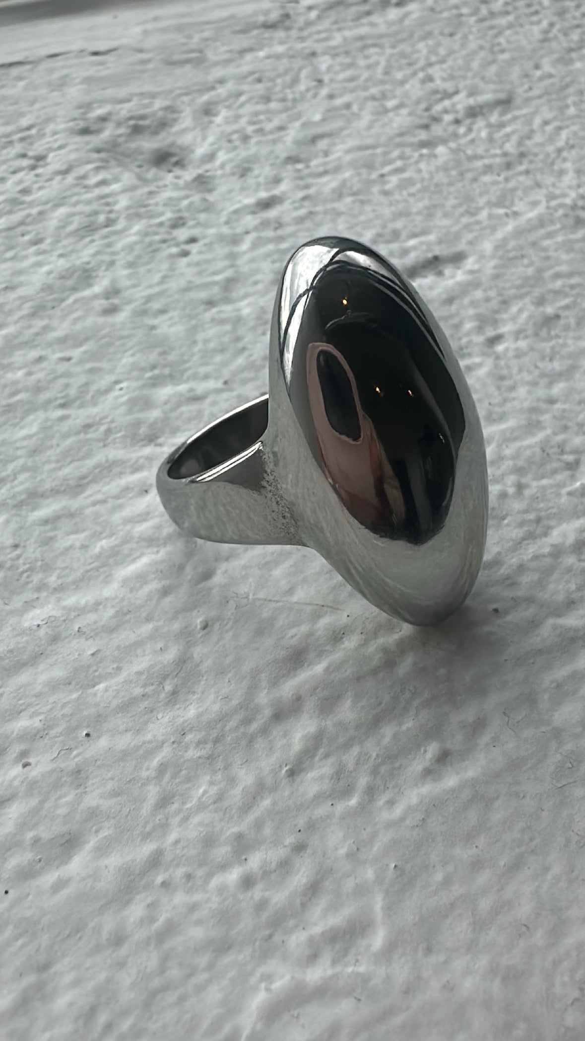 ICON OVAL RING